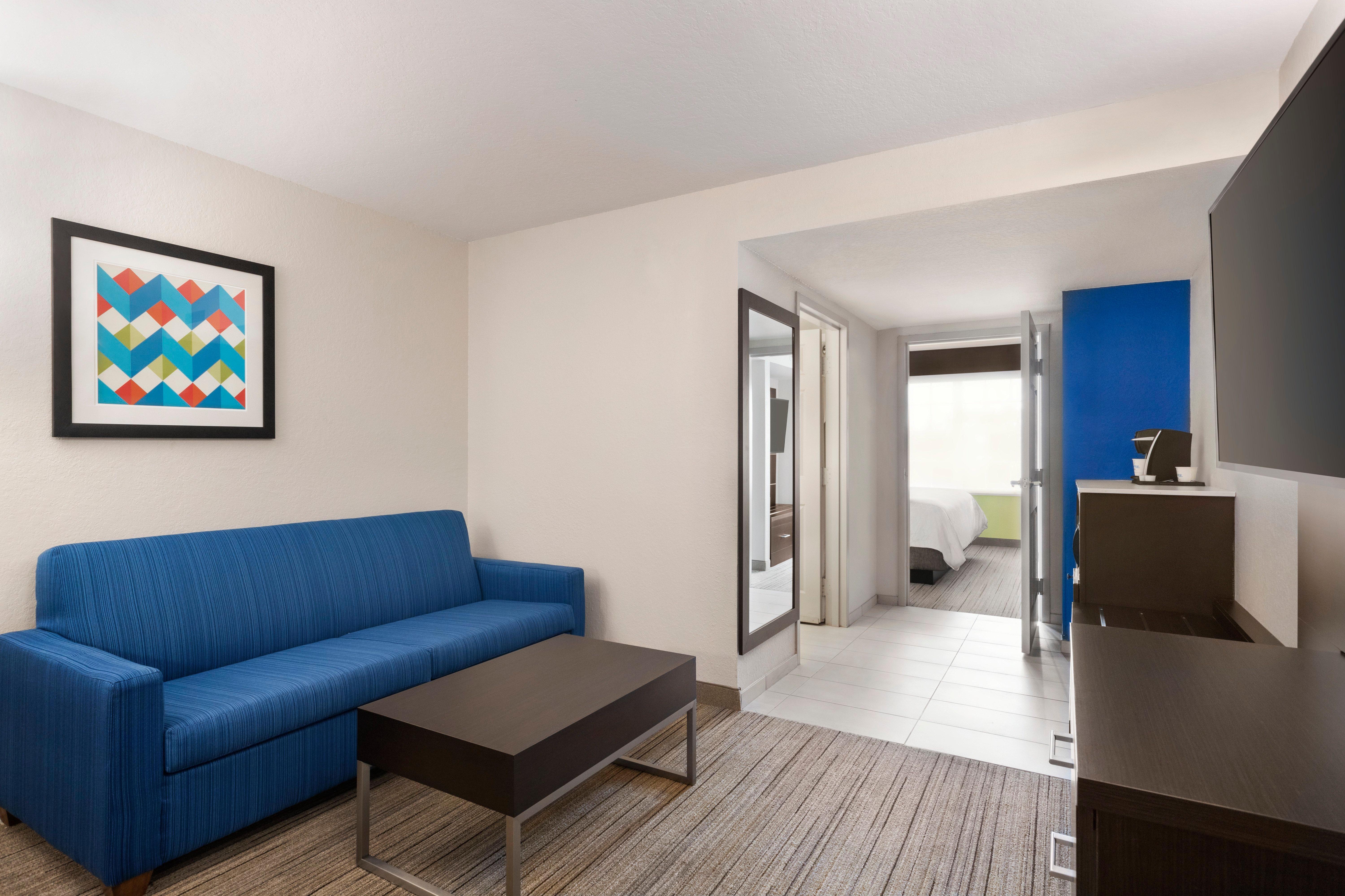 Holiday Inn Express & Suites Sarasota East By Ihg Vamo Екстериор снимка