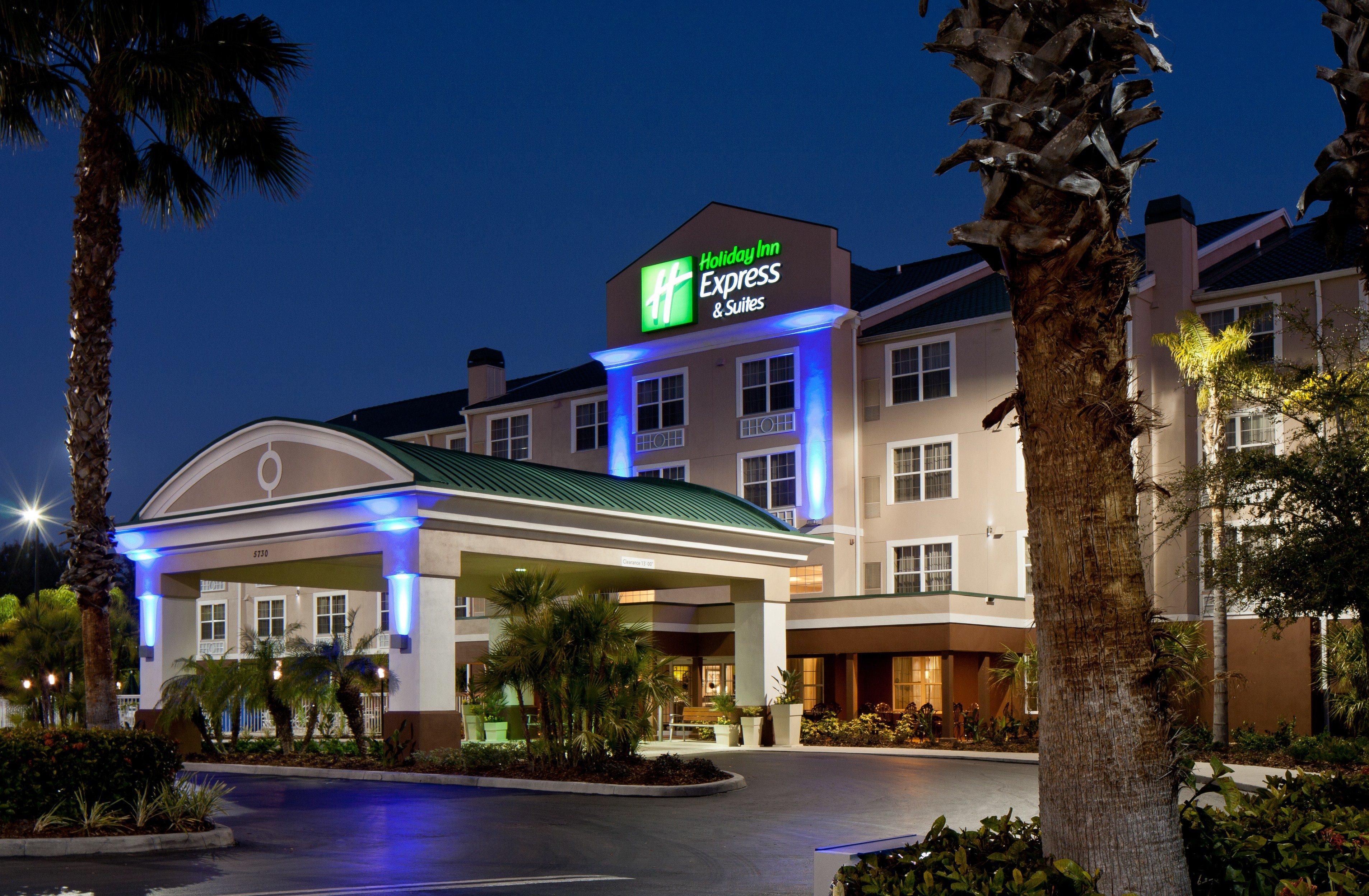 Holiday Inn Express & Suites Sarasota East By Ihg Vamo Екстериор снимка