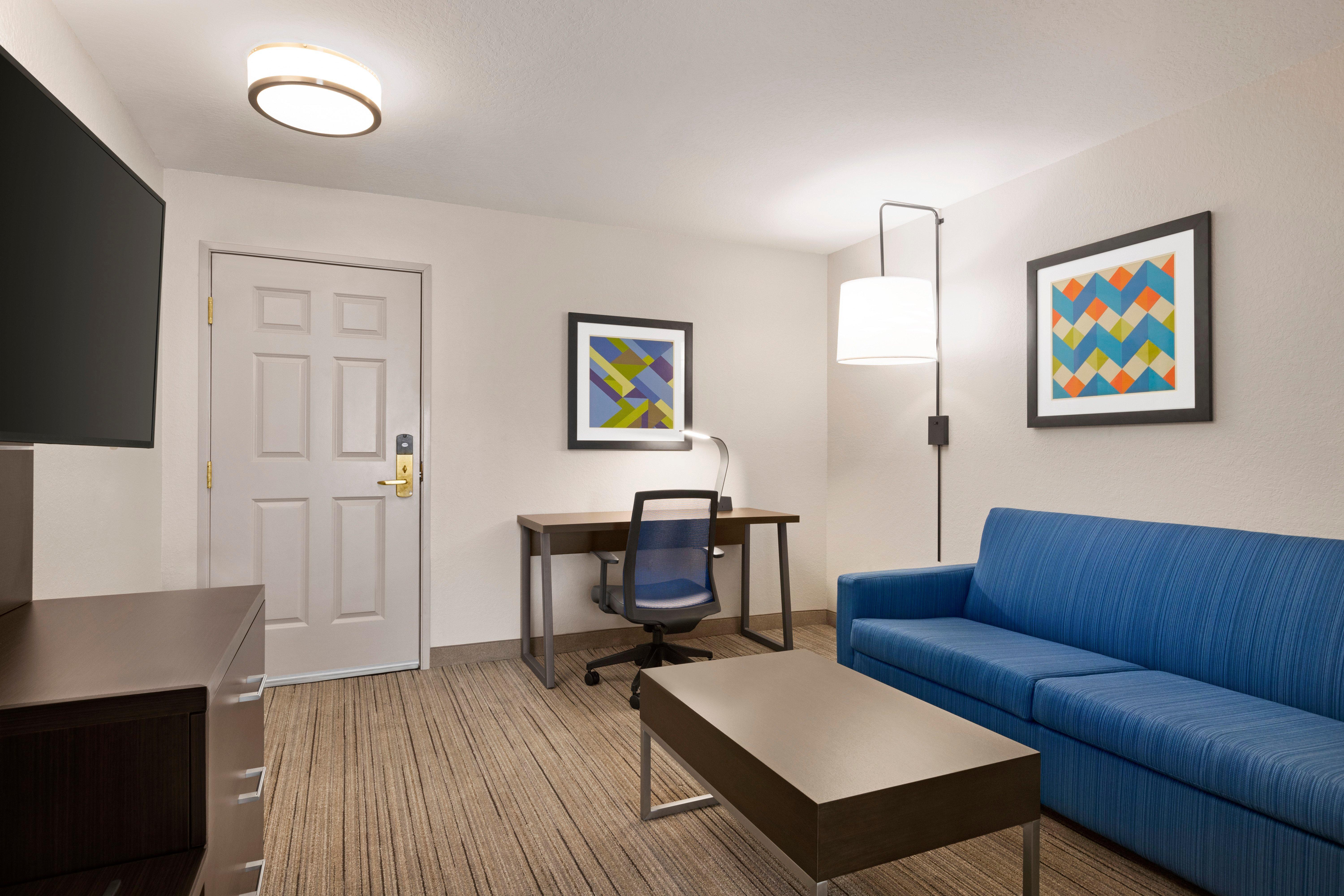 Holiday Inn Express & Suites Sarasota East By Ihg Vamo Екстериор снимка